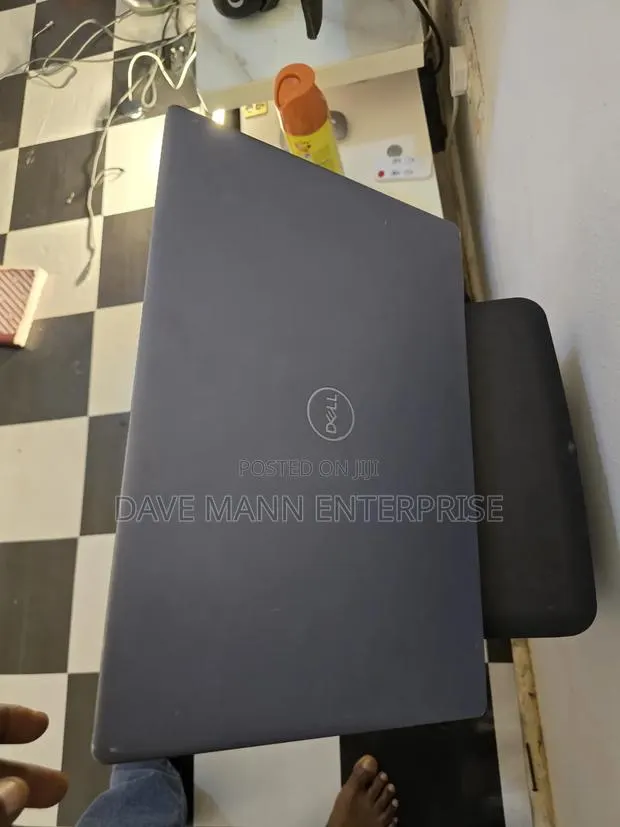 Laptop Dell 16GB Intel Core i7 SSD 512GB · Photo 1