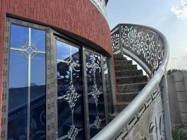 Double Glass Windows · Photo 2