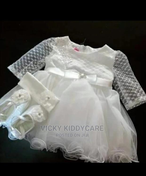 Naming Christian Dresses · Photo 1