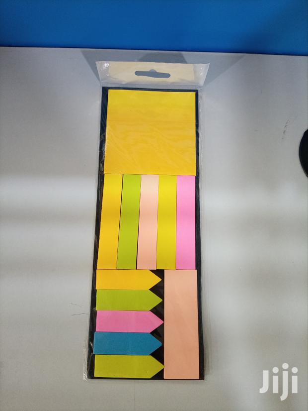 Different Sizes Sticky Notes · Photo 1