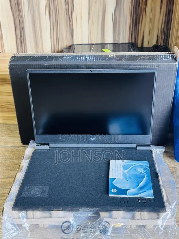 New Laptop HP Victus 15 8GB Intel Core i5 SSD 512GB · Photo 1