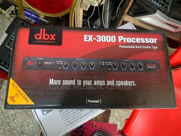 DBX Processor/ Exciter / E-3000 · Photo 1