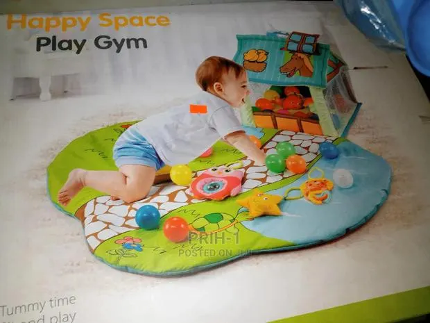 Baby Play Mat With House ,Balls Etc · Photo 1