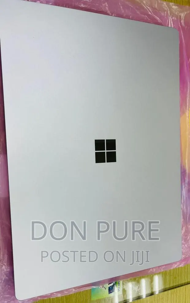 Surface Laptop Screen Available · Photo 1