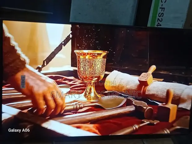 Samsung 43-Inch Full Hd Led Smart Television · Photo 1