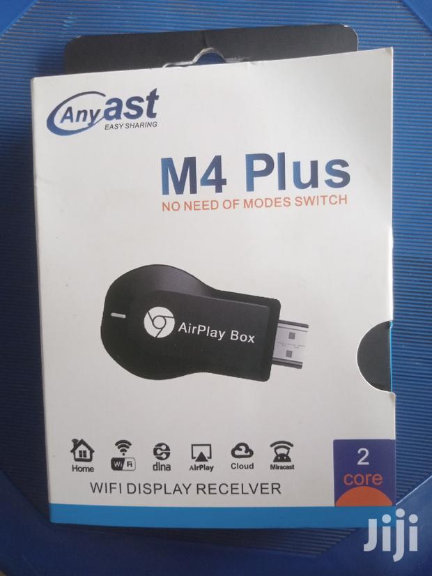 Anycast Wireless Display · Photo 1