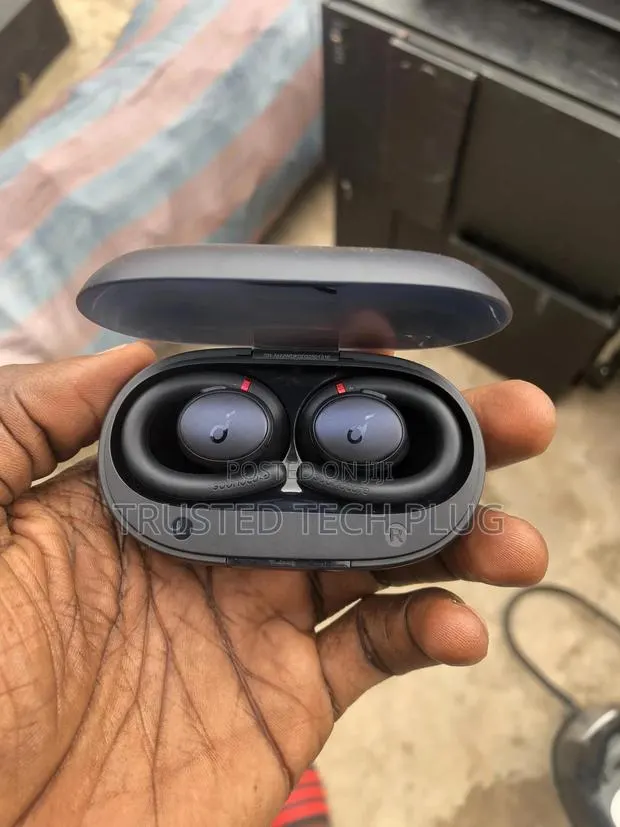 Anker Soundcore Sport X10 Bluetooth Earbuds From America · Photo 1