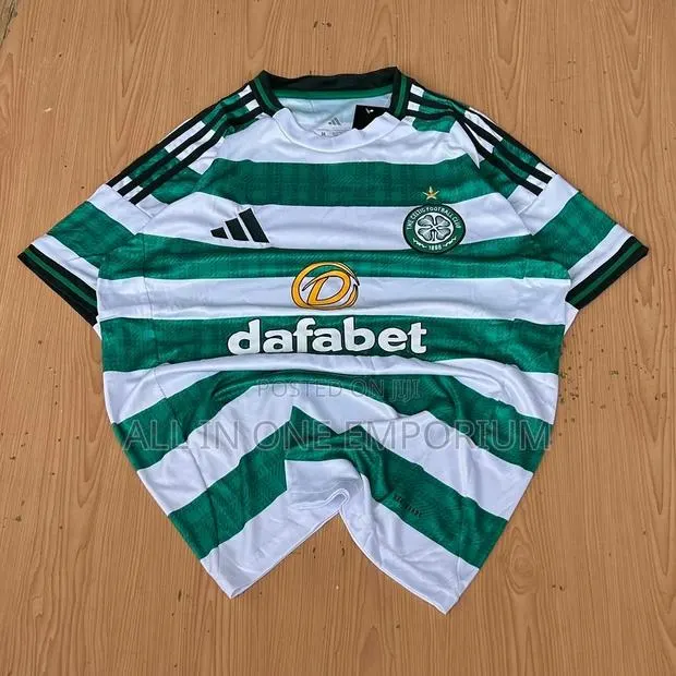 Celtic Home/Away Jersey · Photo 1