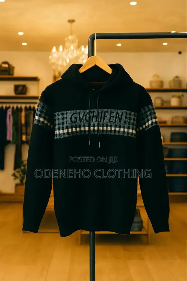 Wool Sweater For Unisex · Photo 1