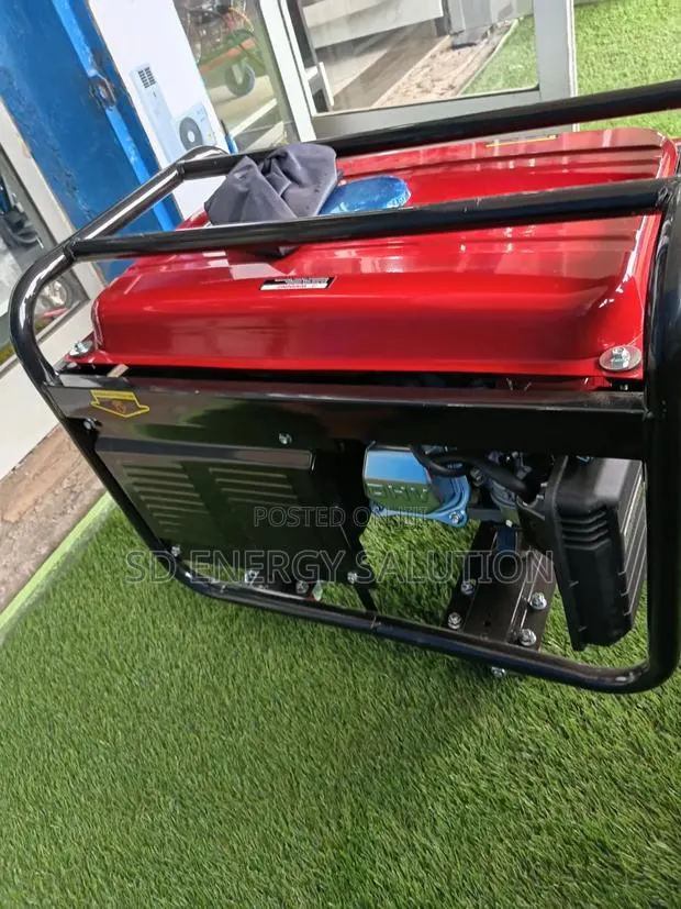 Honda EU Inverter Type - Stable Light for TV & Fridge · Photo 1
