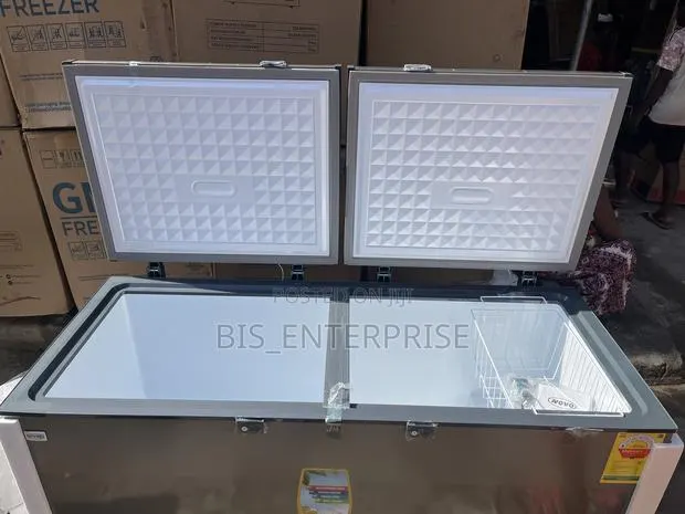 Novo Chest Freezer 538 Liters Double Door · Photo 1