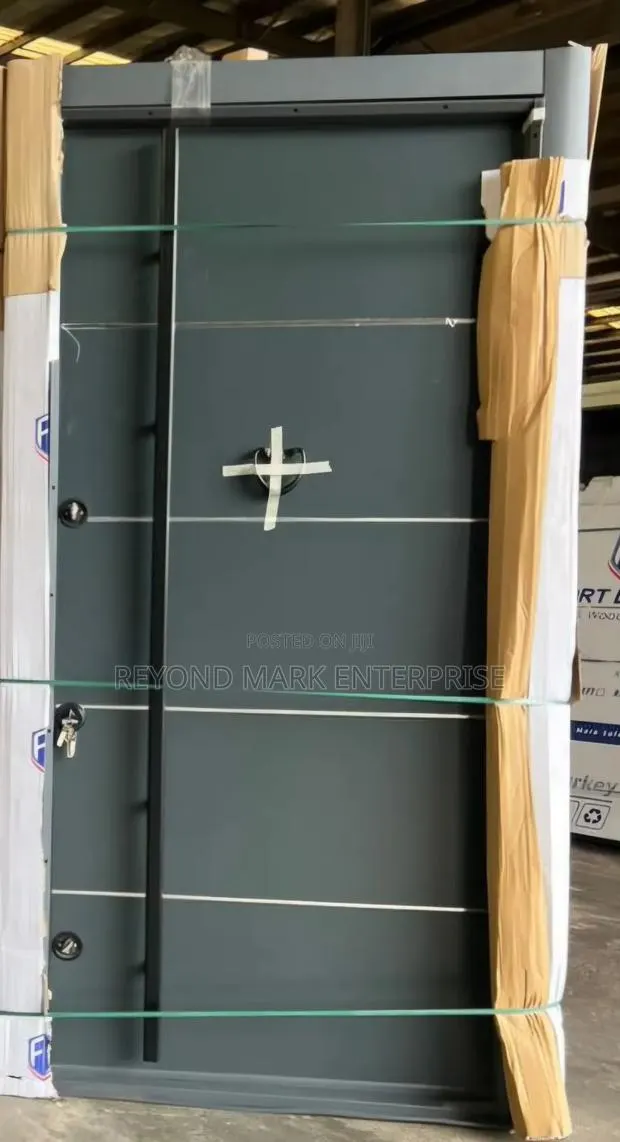 Triple Locks Security Door · Photo 1