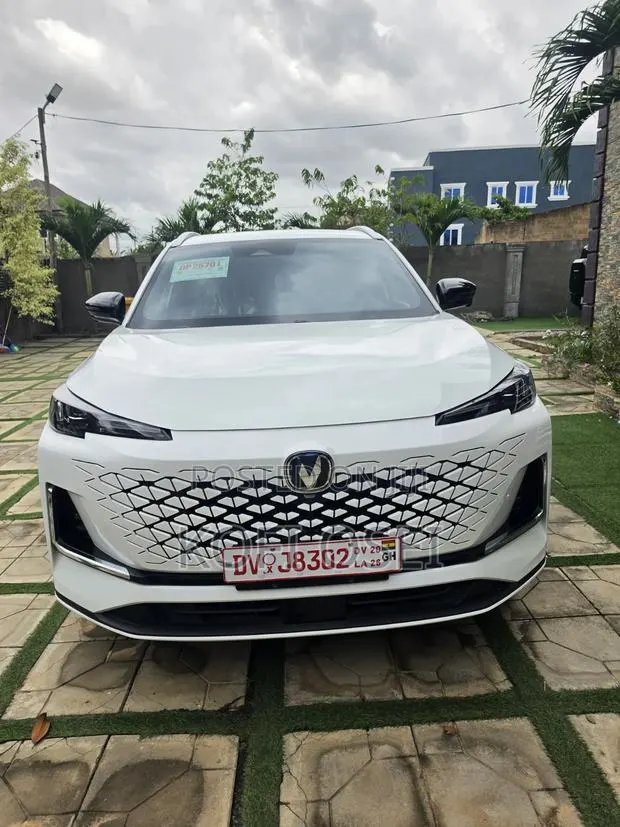 New Changan CS55 Plus 1.5 Petrol FWD 2025 White · Photo 1