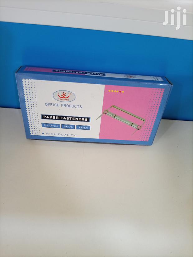 Paper Fastener · Photo 1