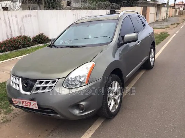 Nissan Rogue for Rent · Photo 1