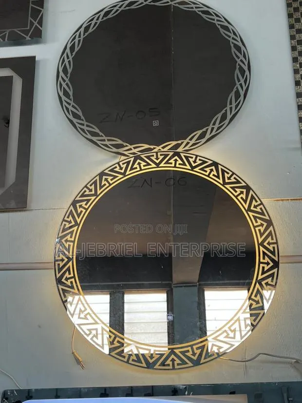 Mirror 70cm · Photo 1