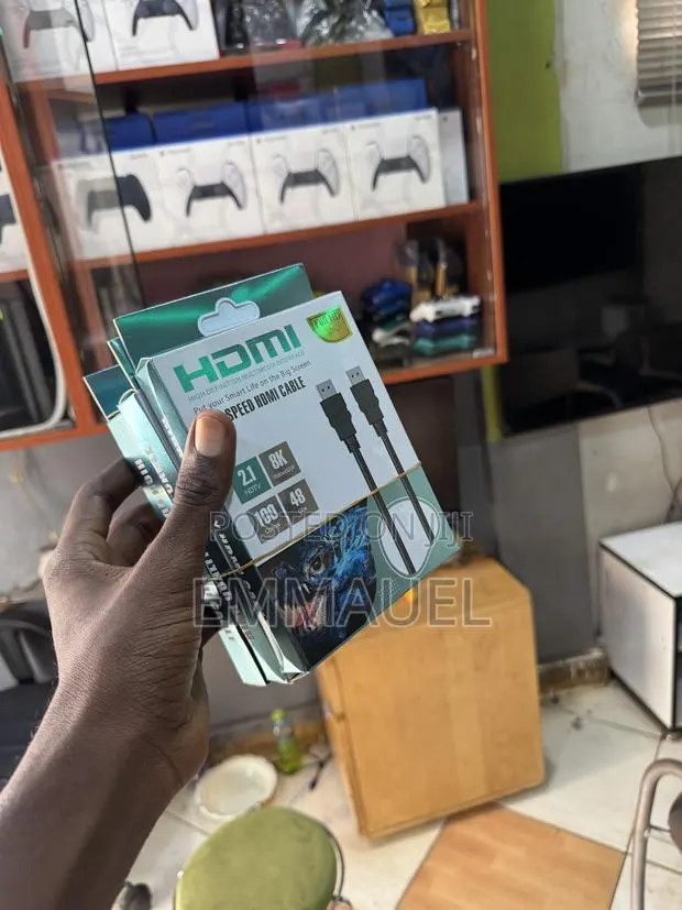 Brand New Hdmi · Photo 1