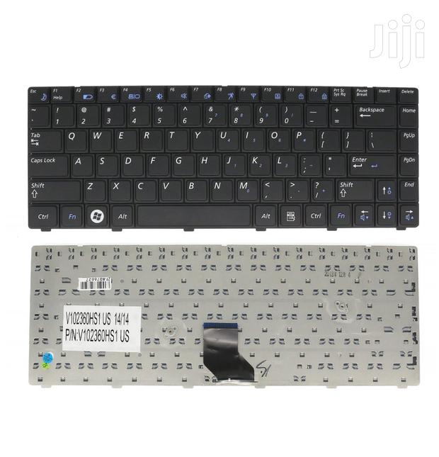 Laptop Keyboard for Samsung NP-R522 NP-R520 R520 R522 · Photo 2