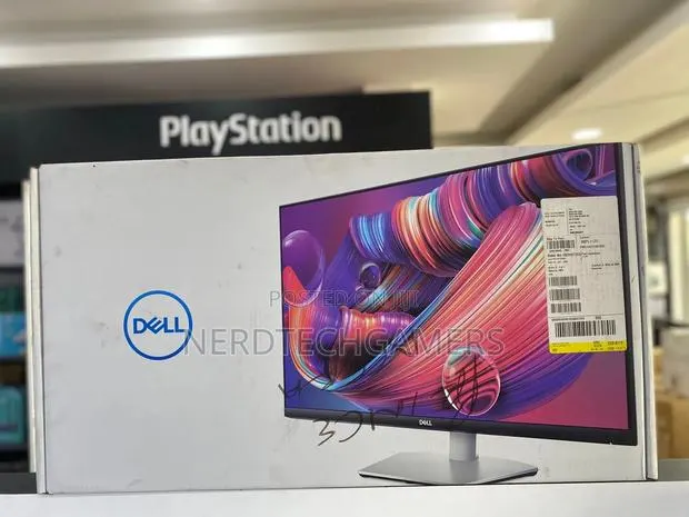 Dell 27 Plus QHD Usb-C Monitor · Photo 1