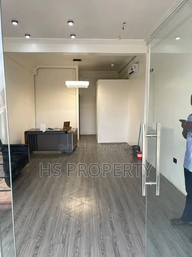 Shop for Rent at East Legon · Photo 1