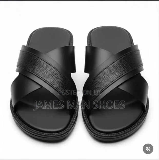 Unisex Shoes and Sandals · Photo 1