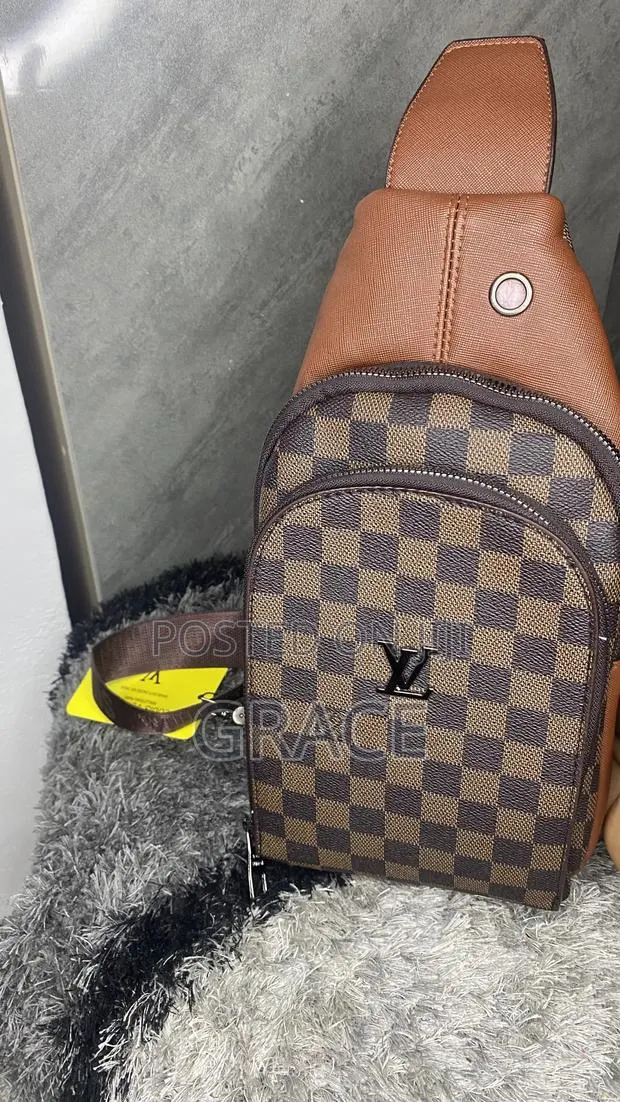 Clutch Mistress’S Men’S Pouch · Photo 1