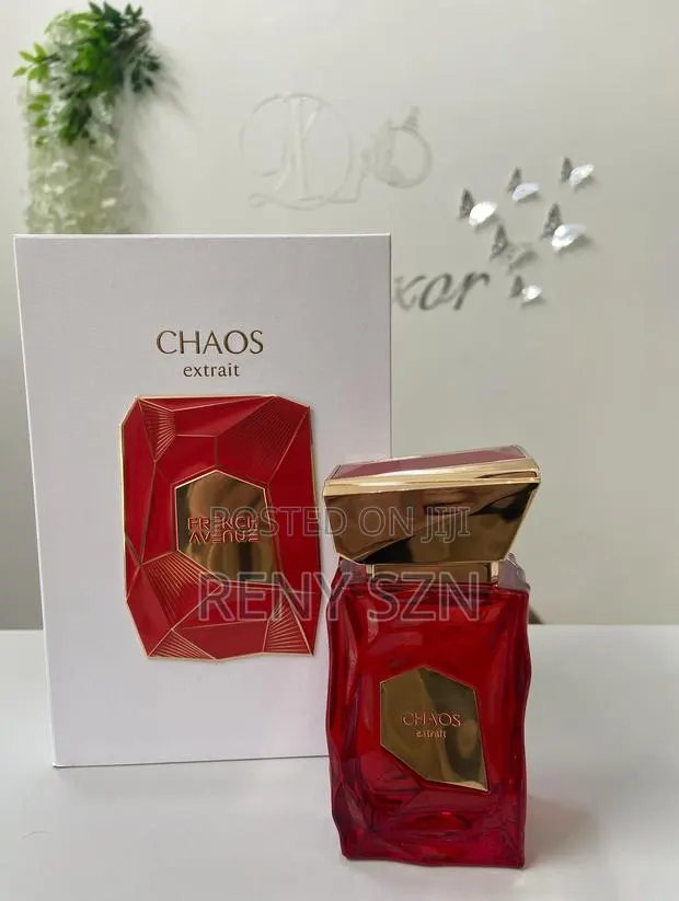 Chaos French Avenue · Photo 1