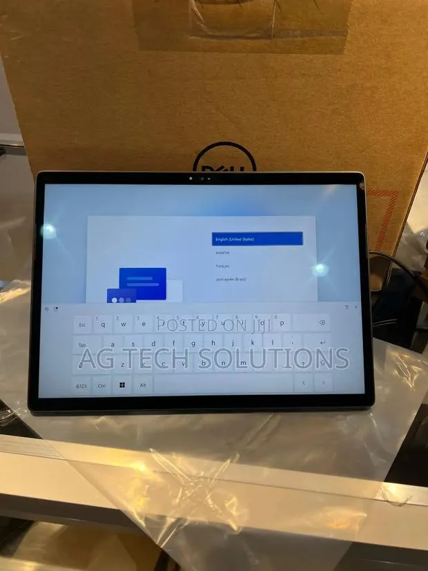 New Laptop Dell 32GB Intel Core Ultra 7 SSD 1T · Photo 1