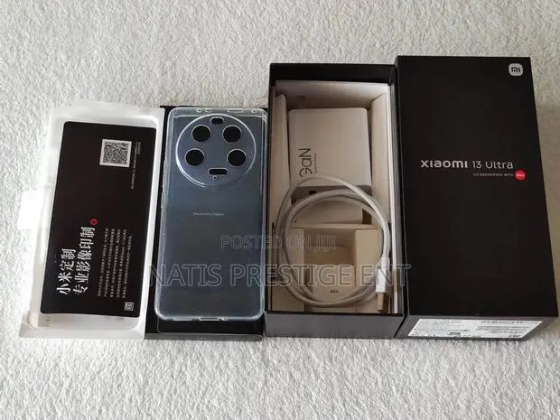 New Xiaomi 13 Ultra (China) 256 GB White · Photo 1