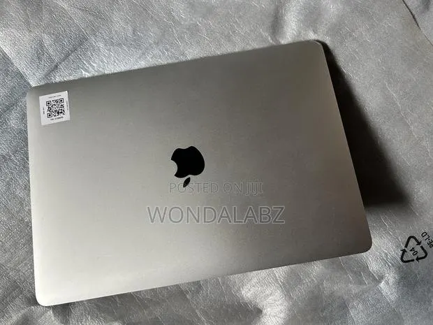 Laptop Apple MacBook 2018 16GB Intel Core i5 SSD 256GB · Photo 1