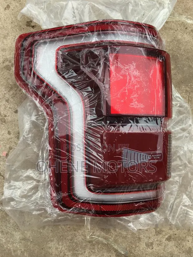 Ford-F150 2017-2020 Tail Light Pair Available · Photo 1