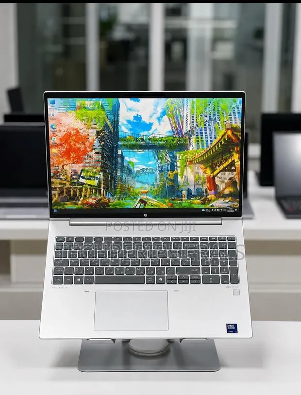 New Laptop HP 16GB Intel Core Ultra 5 SSD 512GB · Photo 1