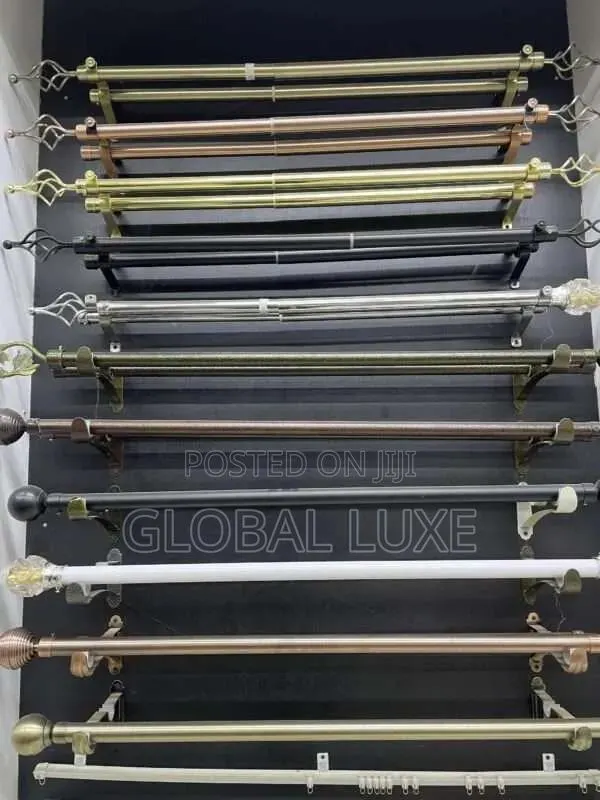 Adjustable Curtains Rod – Strong & Durable · Photo 1