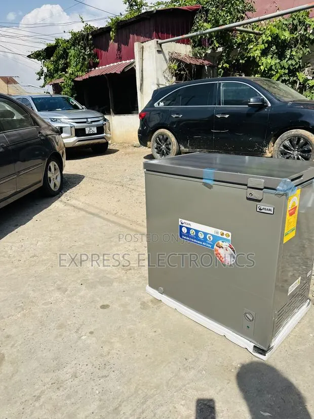 Get a New Chest Freezer Single Door 200L Pearl · Photo 1