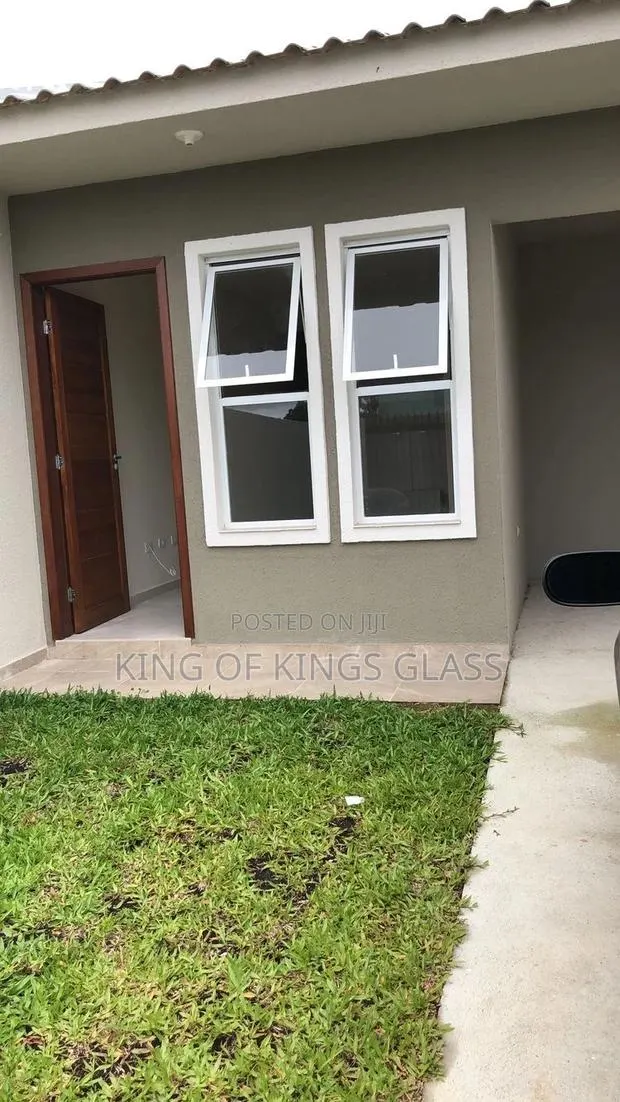 Project Window · Photo 1