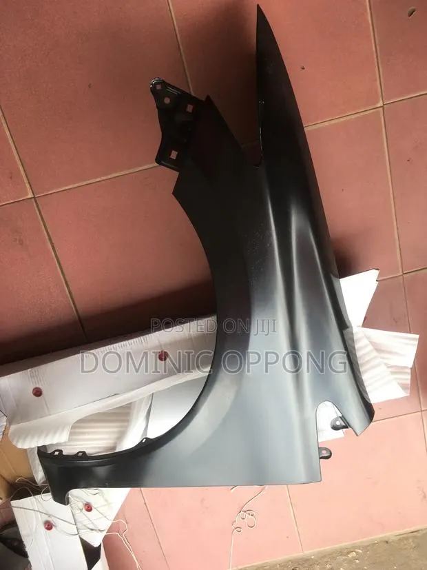 Honda Civic 2012-2014 Fender · Photo 1
