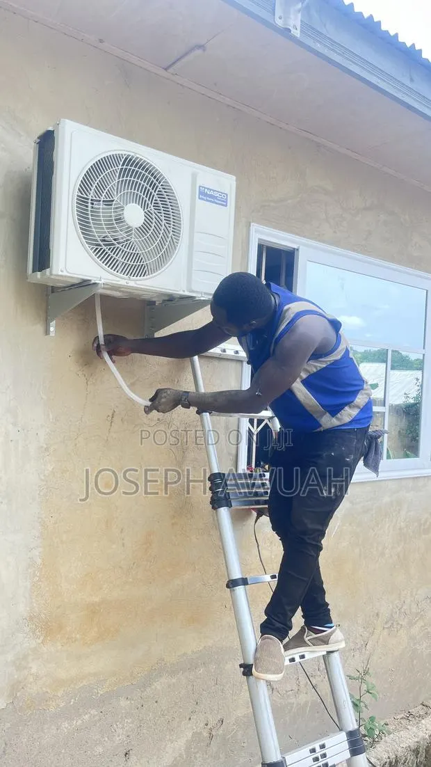 Air Conditioning Installation · Photo 1