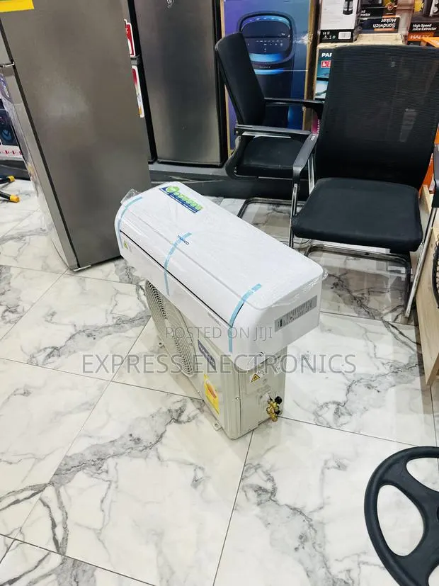 High Quality Air Flow Split R510 Gas 1.5hp Dual Inverter Nasco White · Photo 1