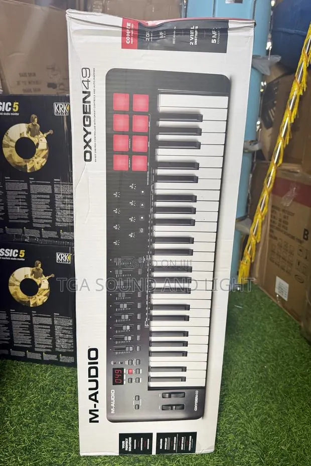M-Audio Oxygen 49 49-Keys Midi Usb Controller · Photo 1