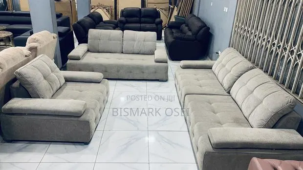 Beautiful Royal Sofa Set · Photo 1