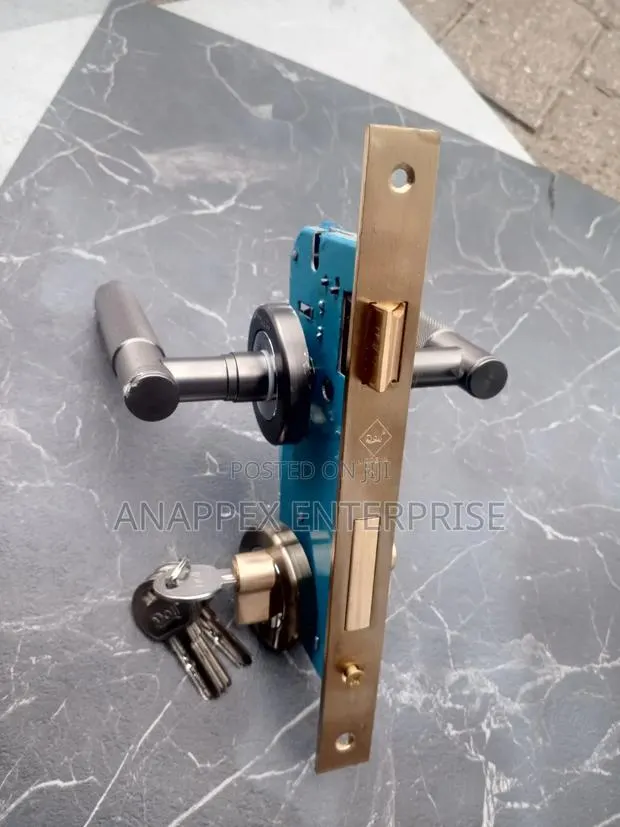 Quality Wooden Doors Lock for Bedrooms · Photo 1