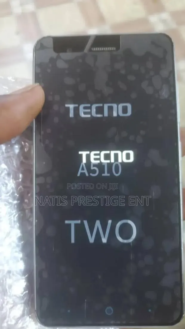 Tecno Camon i4 64 GB Black · Photo 1