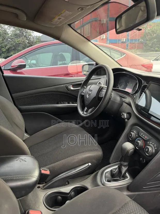 Dodge Dart SE 4dr Sedan (2.0L 4cyl 6M) 2015 Gray · Photo 1