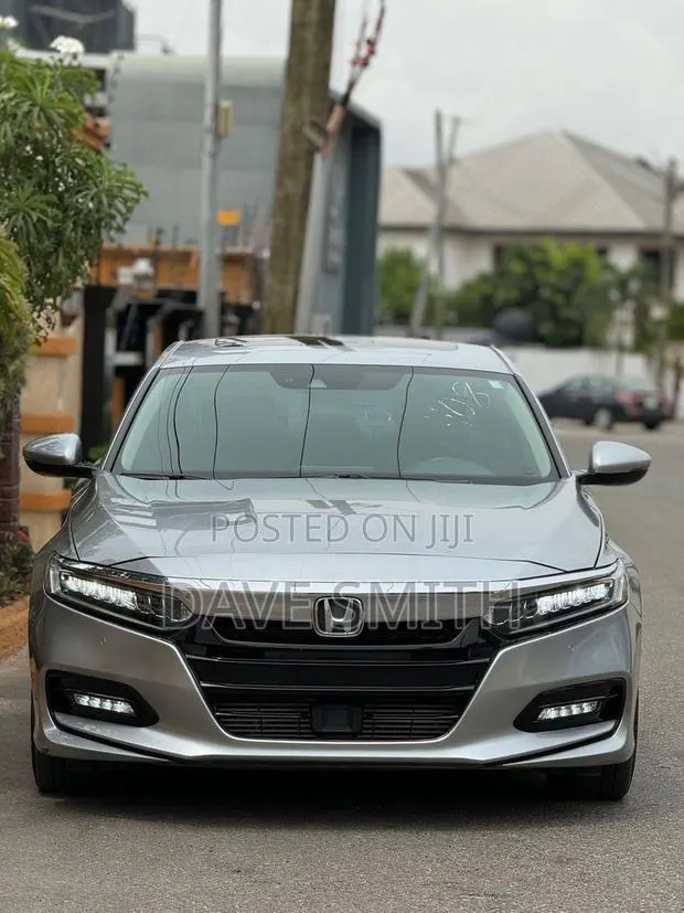Honda Accord Touring 2.0T 2020 Gray · Photo 1