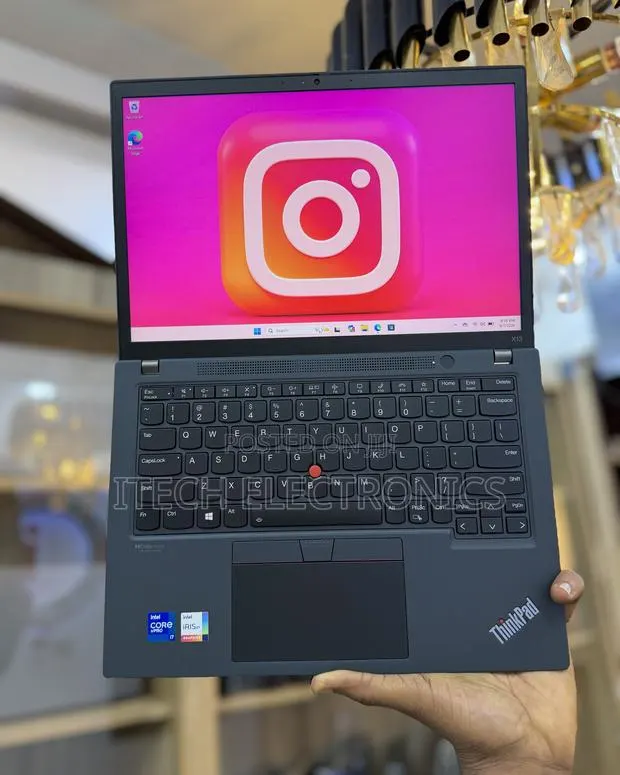 Laptop Lenovo ThinkPad X13 Gen 2 16GB Intel Core i7 SSD 512GB · Photo 1