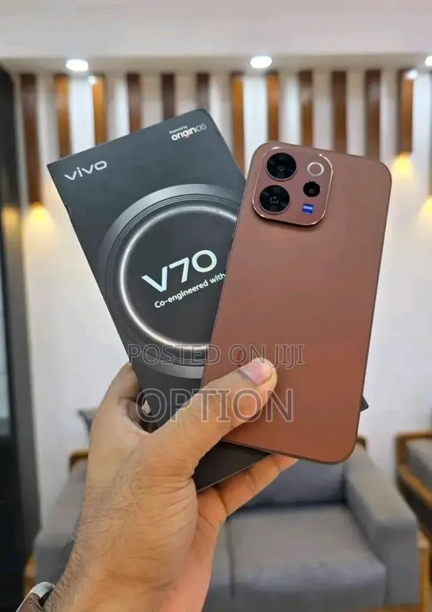 New Vivo V70 512 GB Bronze · Photo 1