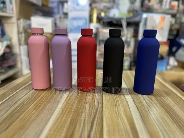 Vacuum Flask 500ml · Photo 2