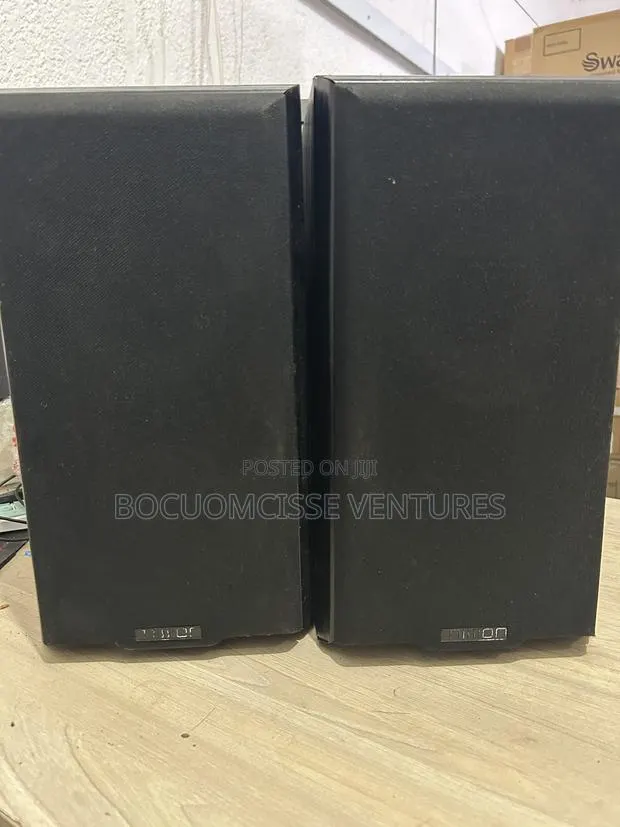 Mission 700 Bookshelf Speaker · Photo 1