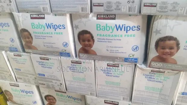 Kirkland Baby Wipe · Photo 1