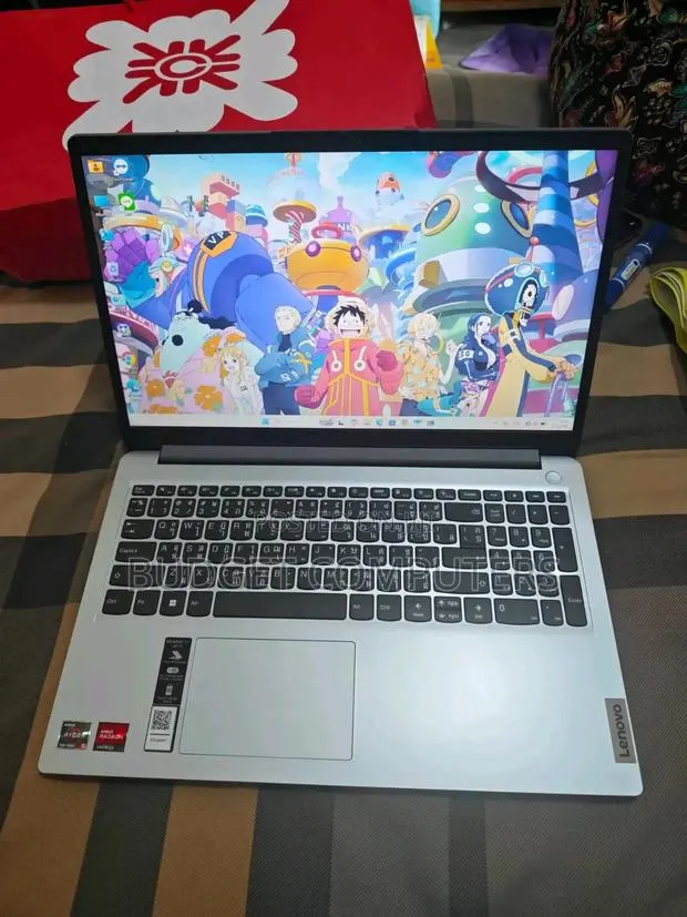New Laptop Lenovo IdeaPad Z710 16GB AMD Ryzen 5 SSD 1T · Photo 1